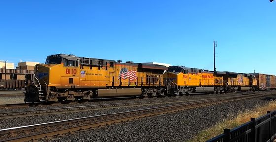 Transportador ferroviário de mercadorias da China para a Europa
